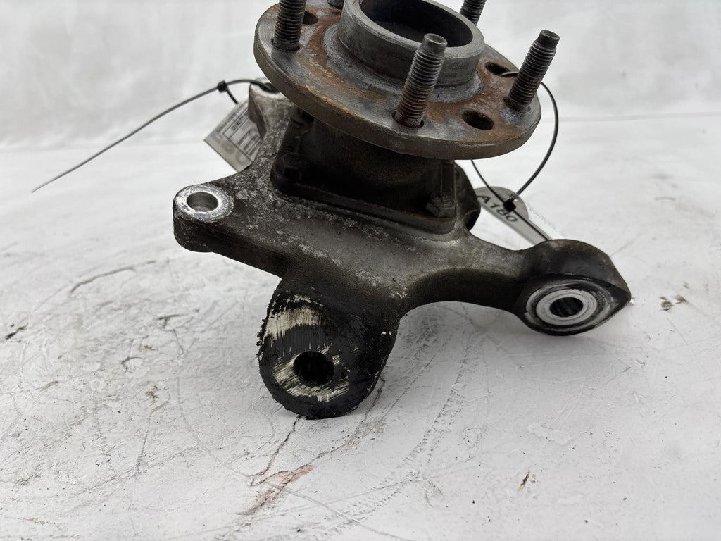 1991-1996 Chevrolet Corvette Front Right Spindle Knuckle Hub OEM