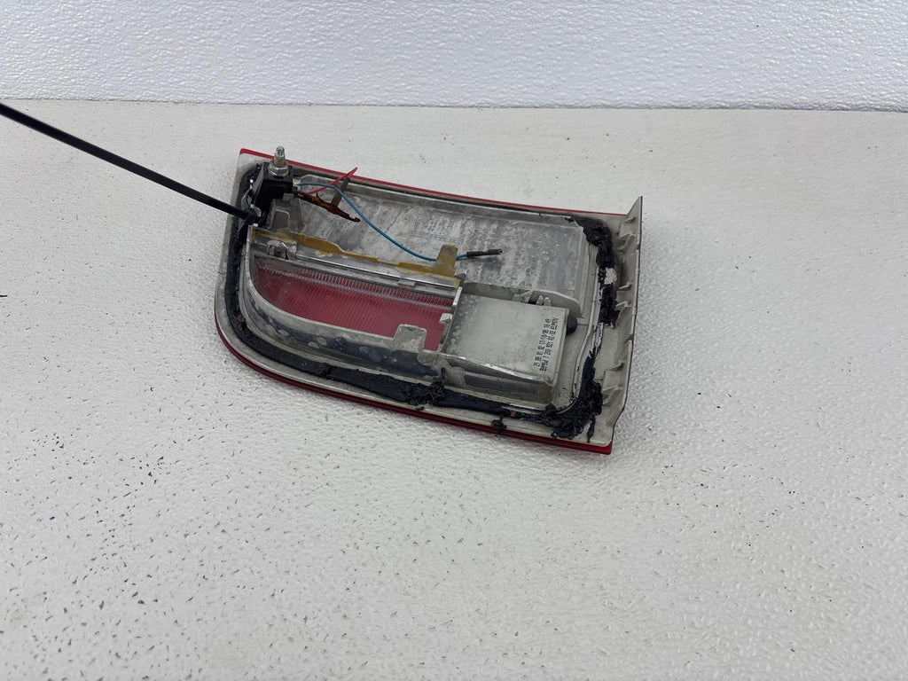 07-10 BMW E70 X5 Front Left Driver Side Inner Tail Light Taillight Lamp OEM