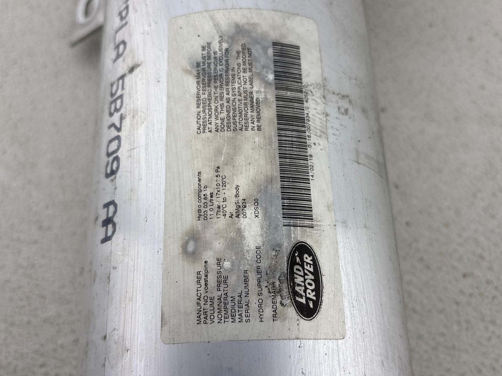 13-22 Land Rover Range Rover Air Suspension Reservoir OEM