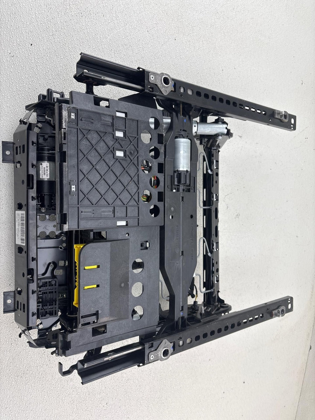 09-15 BMW 550I 750Li 750i F01 F02 Front Left Driver Seat Track Rail OEM