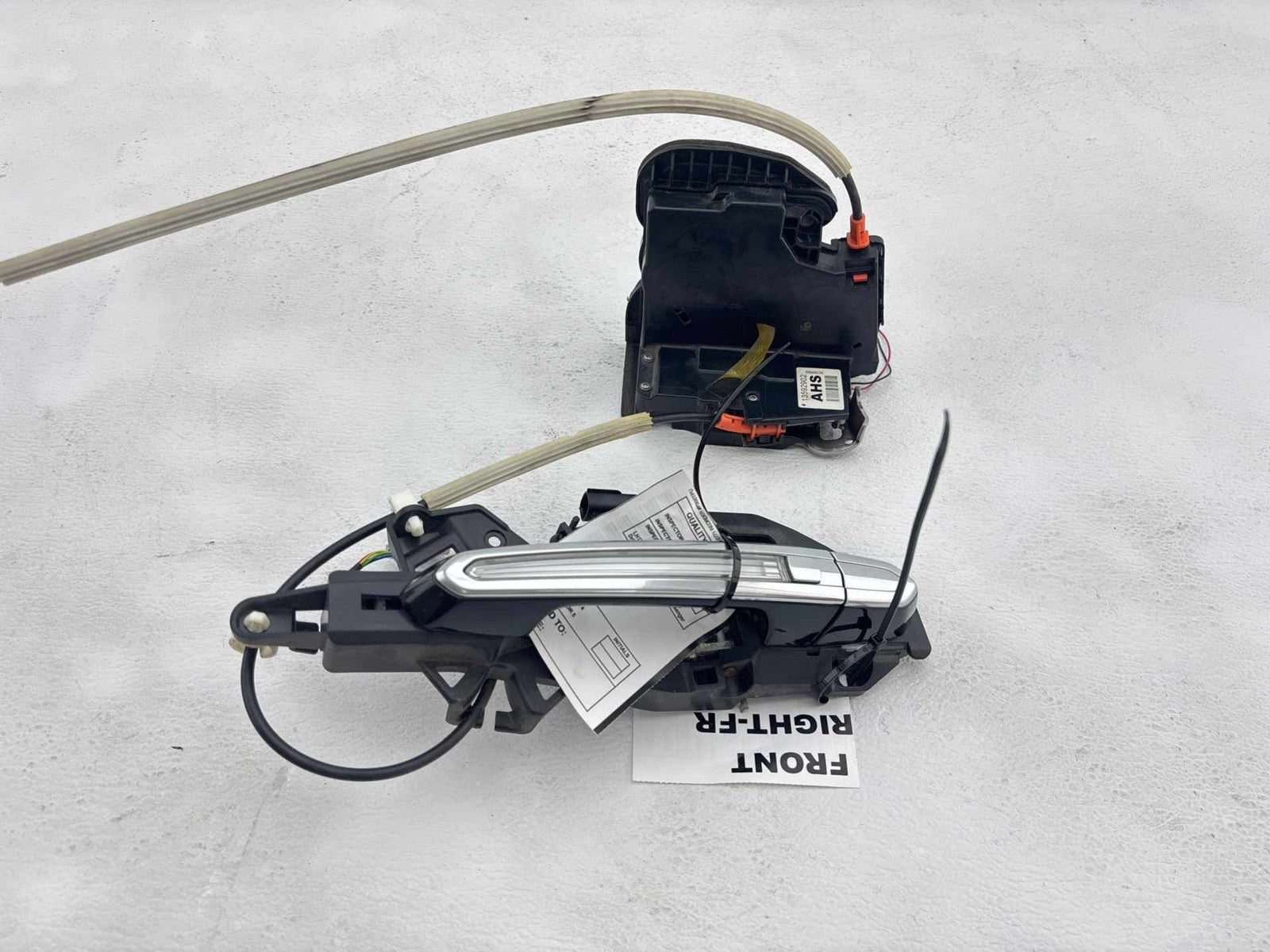 15-18 Cadillac ATS Coupe Front Right Door Exterior Handle & Latch Actuator OEM