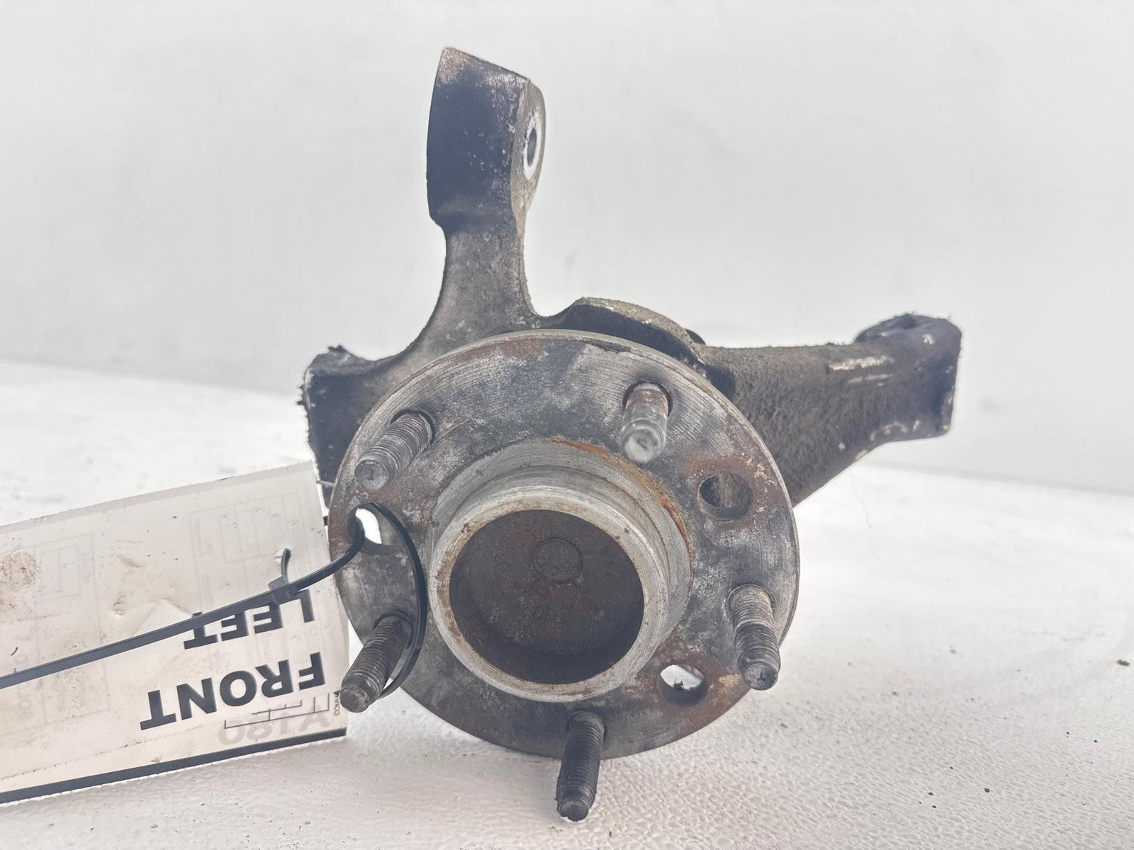 1991-1996 Chevrolet Corvette Front Left Spindle Knuckle Hub OEM