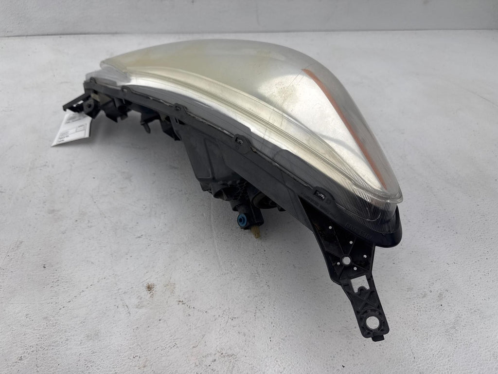 14-17 Nissan Versa Hatchback Front Right Headlight Assembly OEM
