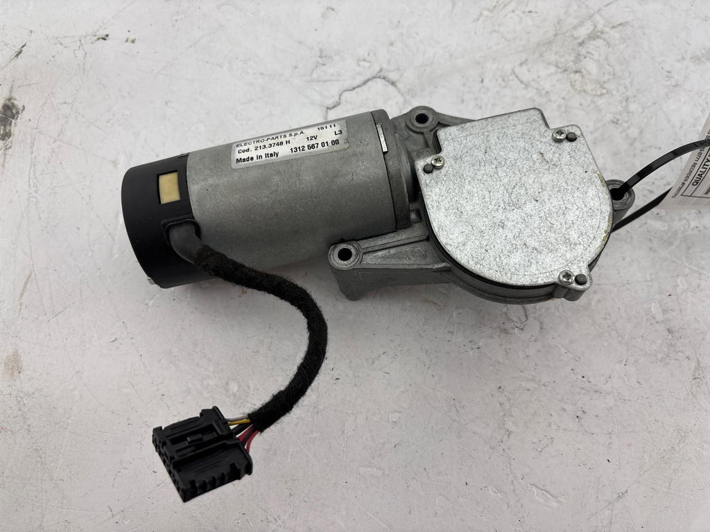12-17 Fiat 500 Fiat 500 Convertible Electric Roof Motor 13125670100