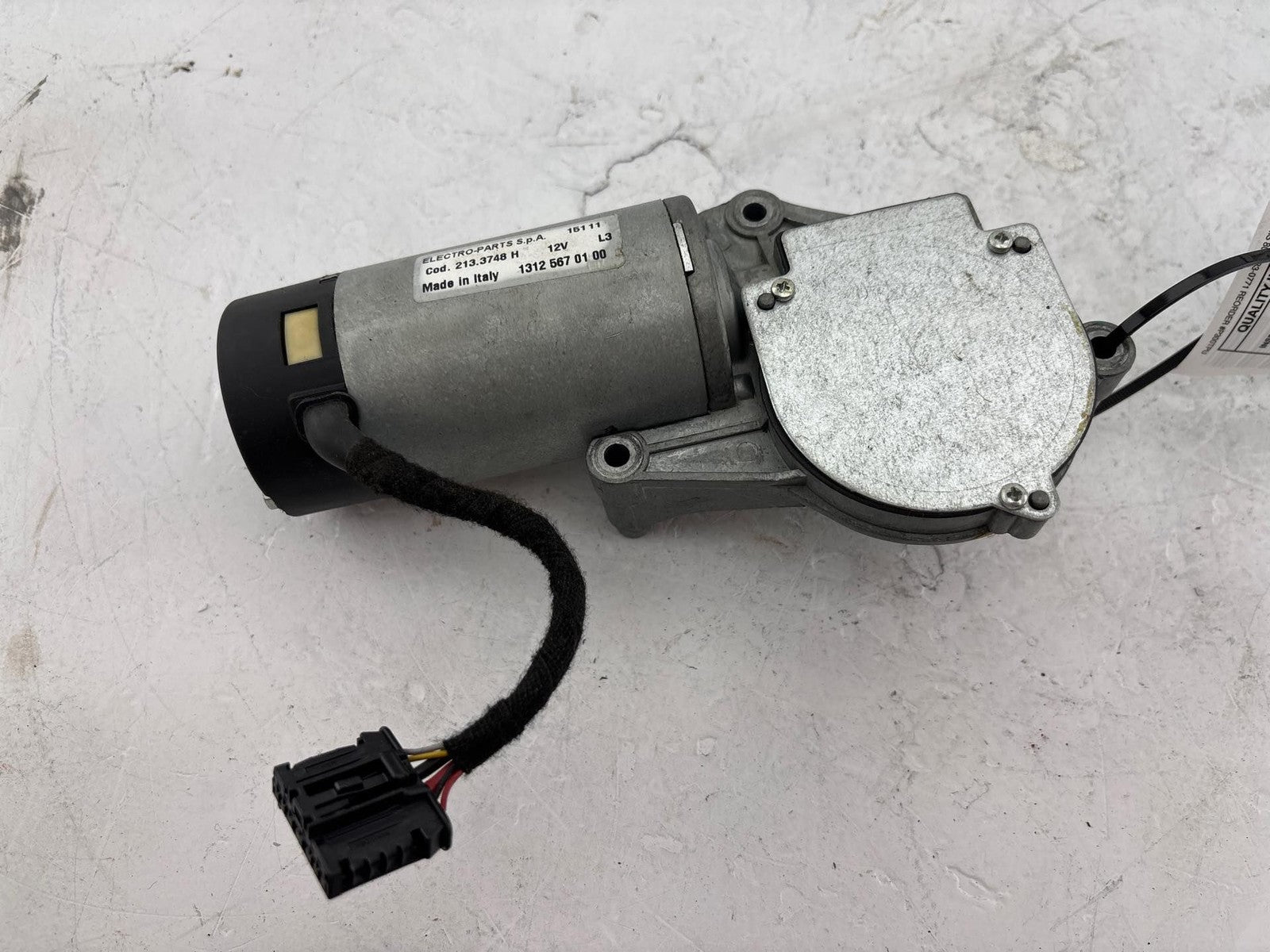 12-17 Fiat 500 Fiat 500 Convertible Electric Roof Motor 13125670100
