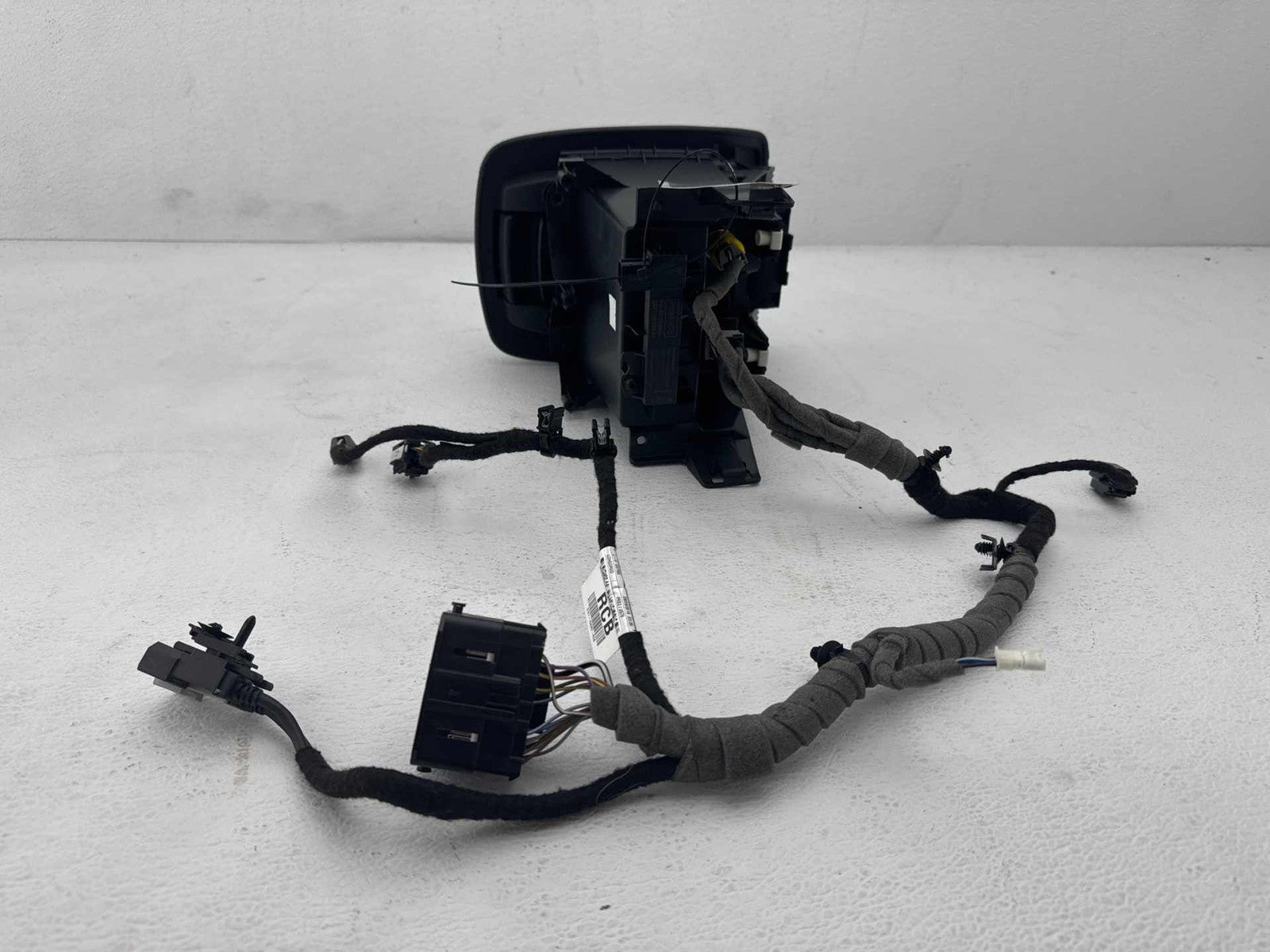 16-18 Ford Focus RS Center Console Floor With Arm Rest Leather Black OEM