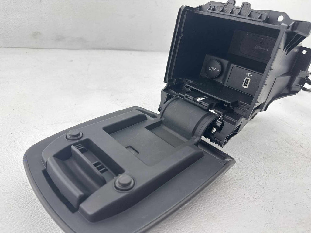 16-18 Ford Focus RS Center Console Floor With Arm Rest Leather Black OEM