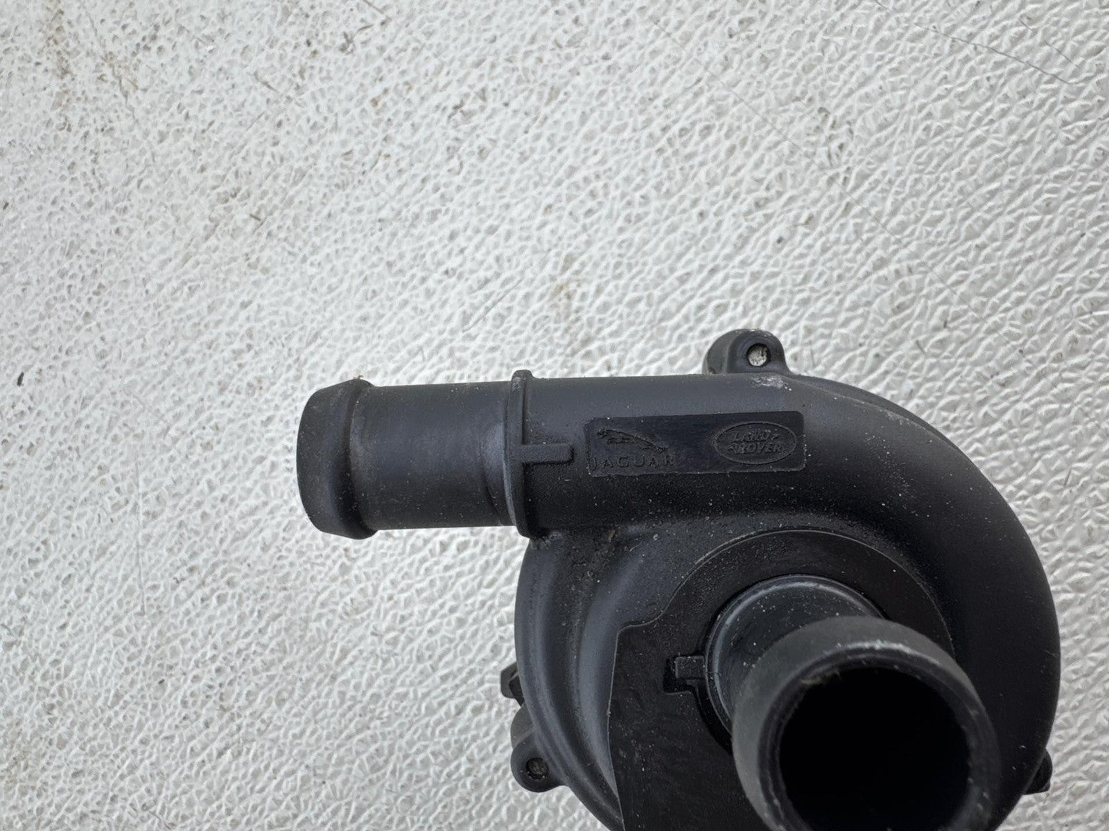 15-22 LAND RANGE ROVER ENGINE MOTOR COOLANT AUXILIARY WATER PUMP OEM