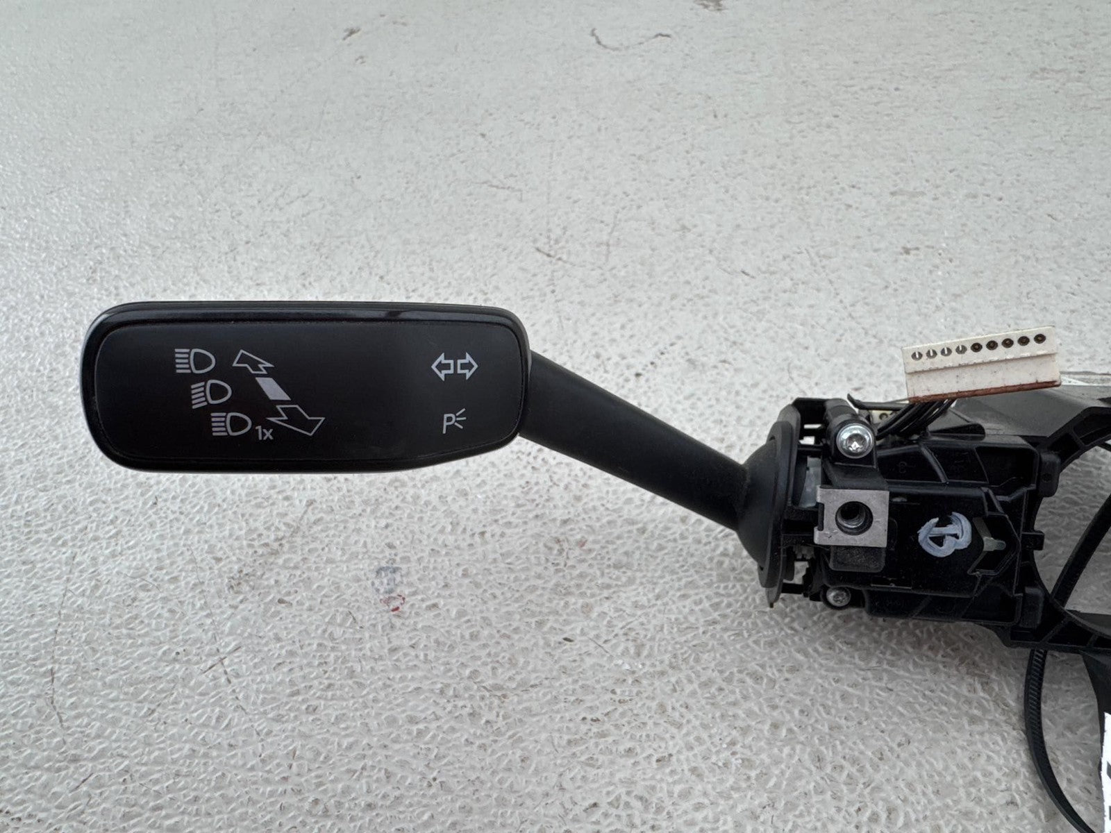 15-17 Volkswagen Golf Gti Steering Wheel Switch OEM