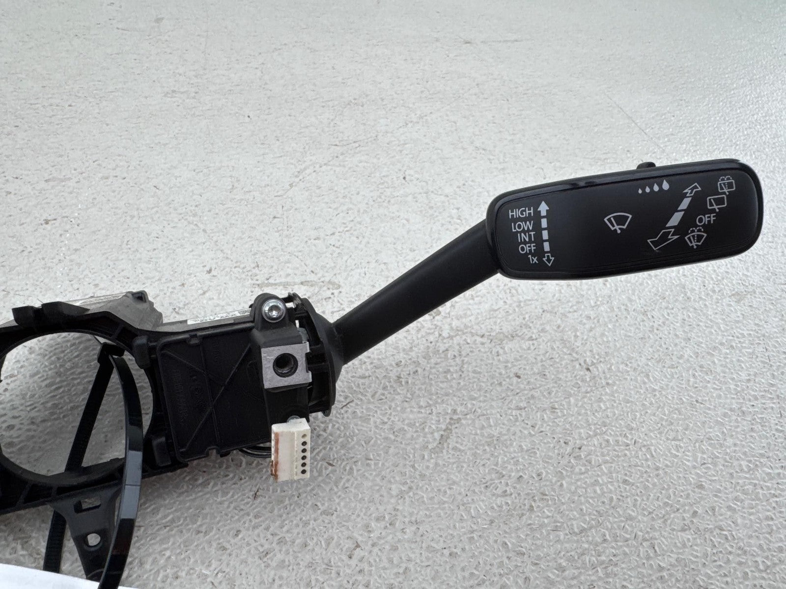 15-17 Volkswagen Golf Gti Steering Wheel Switch OEM