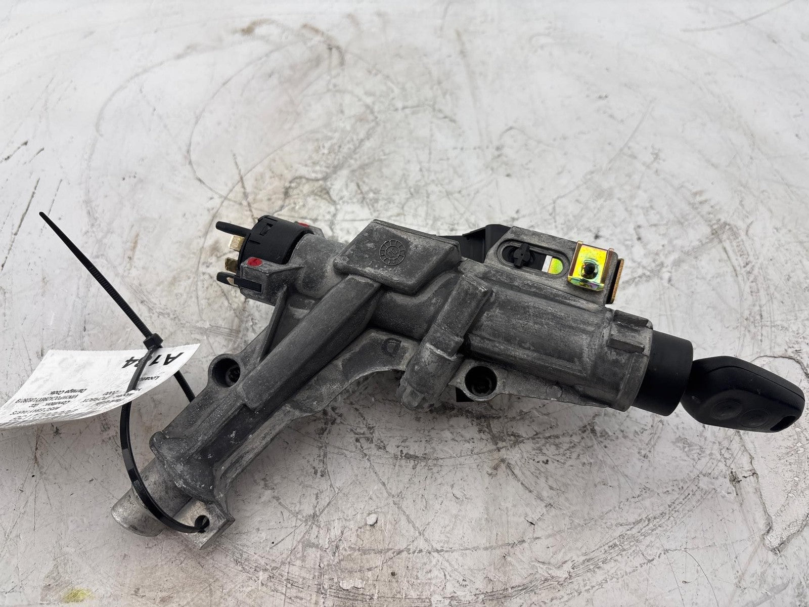 1997 - 2004 Porsche Boxster 986 Ignition Steering Lock Assembly W/ Key OEM