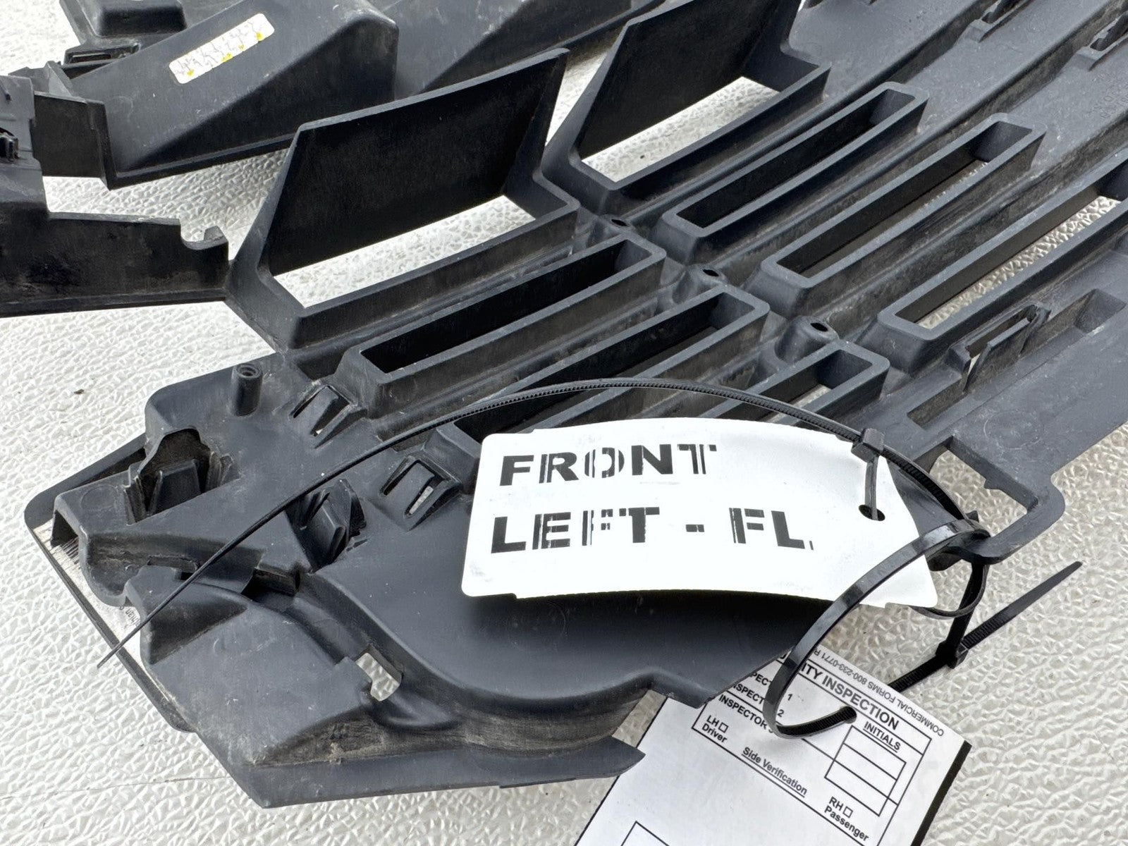 18-22 Rover Range Front Bumper Left Driver Lower Side Grille JK52-R7081-CB LH