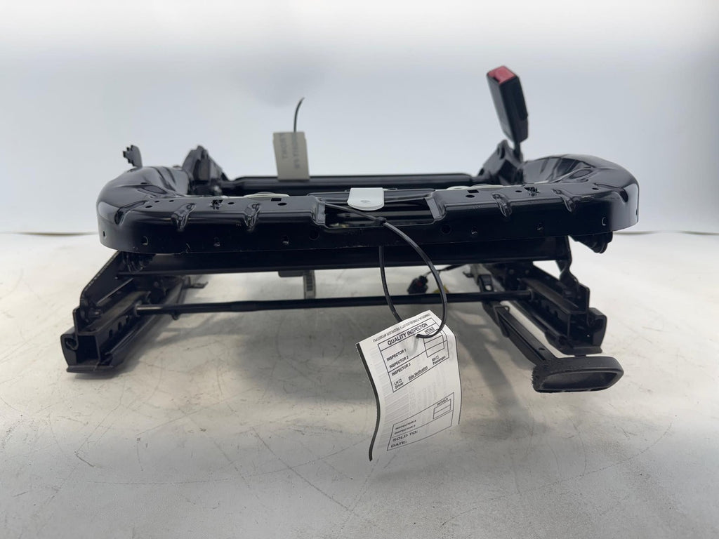 10-14 Volkswagen Jetta Sportwagen FRONT RIGHT PASSENGER SEAT LOWER TRACK FRAME