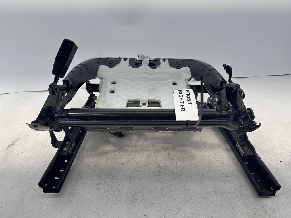 10-14 Volkswagen Jetta Sportwagen FRONT RIGHT PASSENGER SEAT LOWER TRACK FRAME