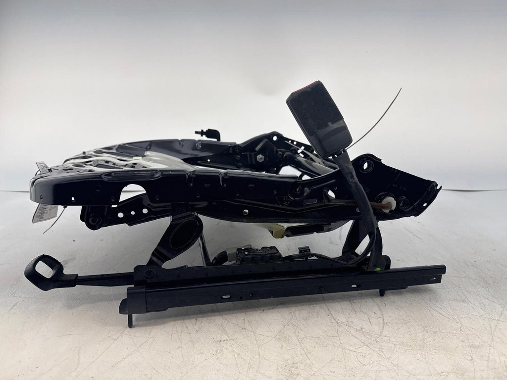 10-14 Volkswagen Jetta Sportwagen FRONT RIGHT PASSENGER SEAT LOWER TRACK FRAME