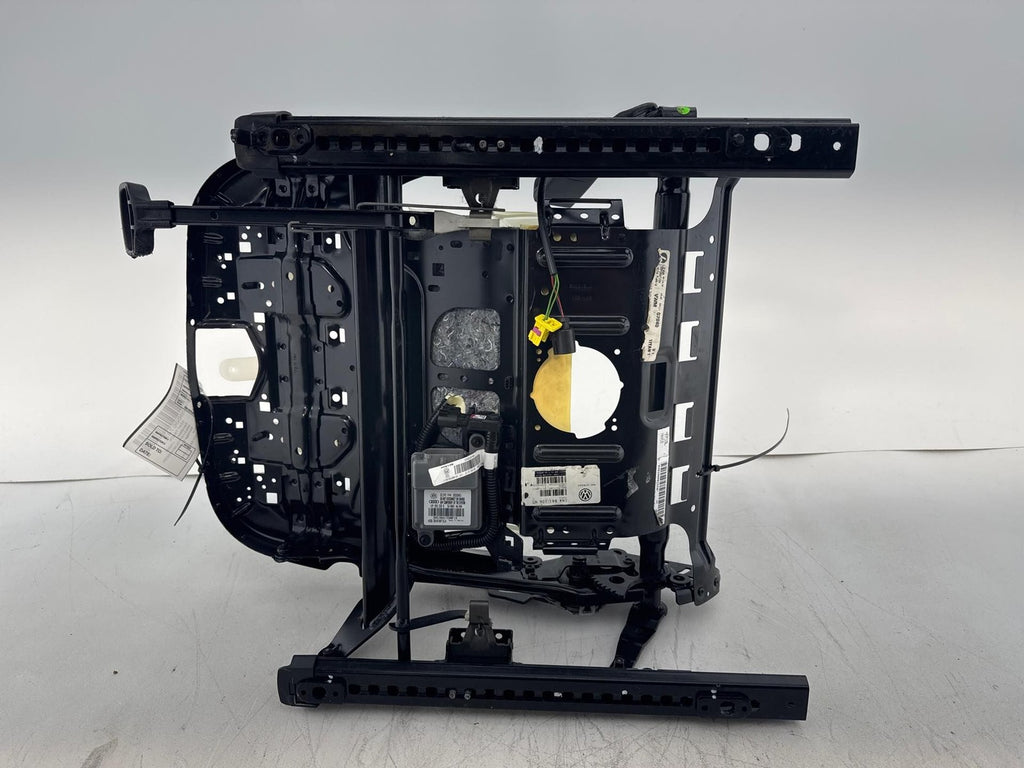 10-14 Volkswagen Jetta Sportwagen FRONT RIGHT PASSENGER SEAT LOWER TRACK FRAME