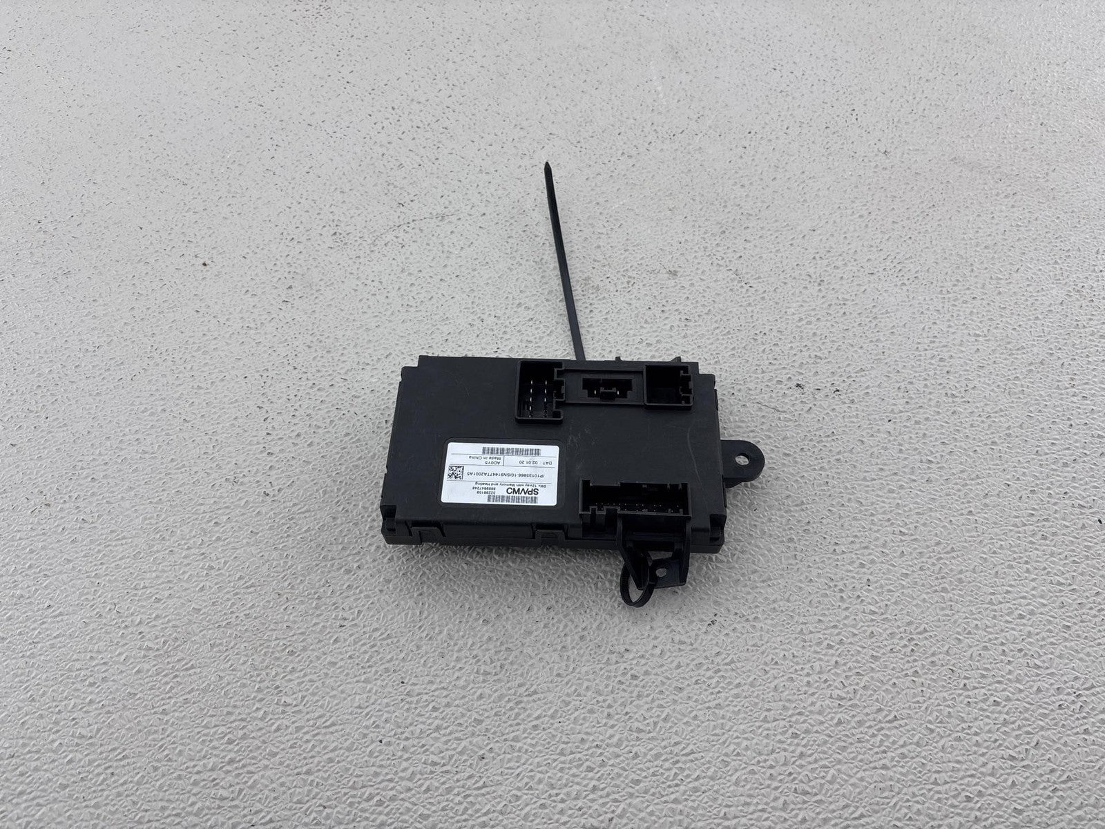19 - 25 VOLVO XC40 FRONT RIGHT SEAT MEMORY HEAT CONTROL MODULE 32298159 OEM