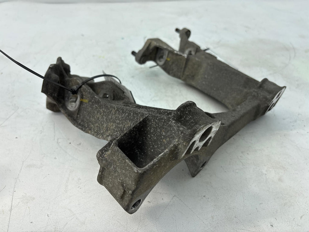 1997-2004 Porsche Boxster Rear Left Subframe Sub Frame Carrier Mount Bracket OEM