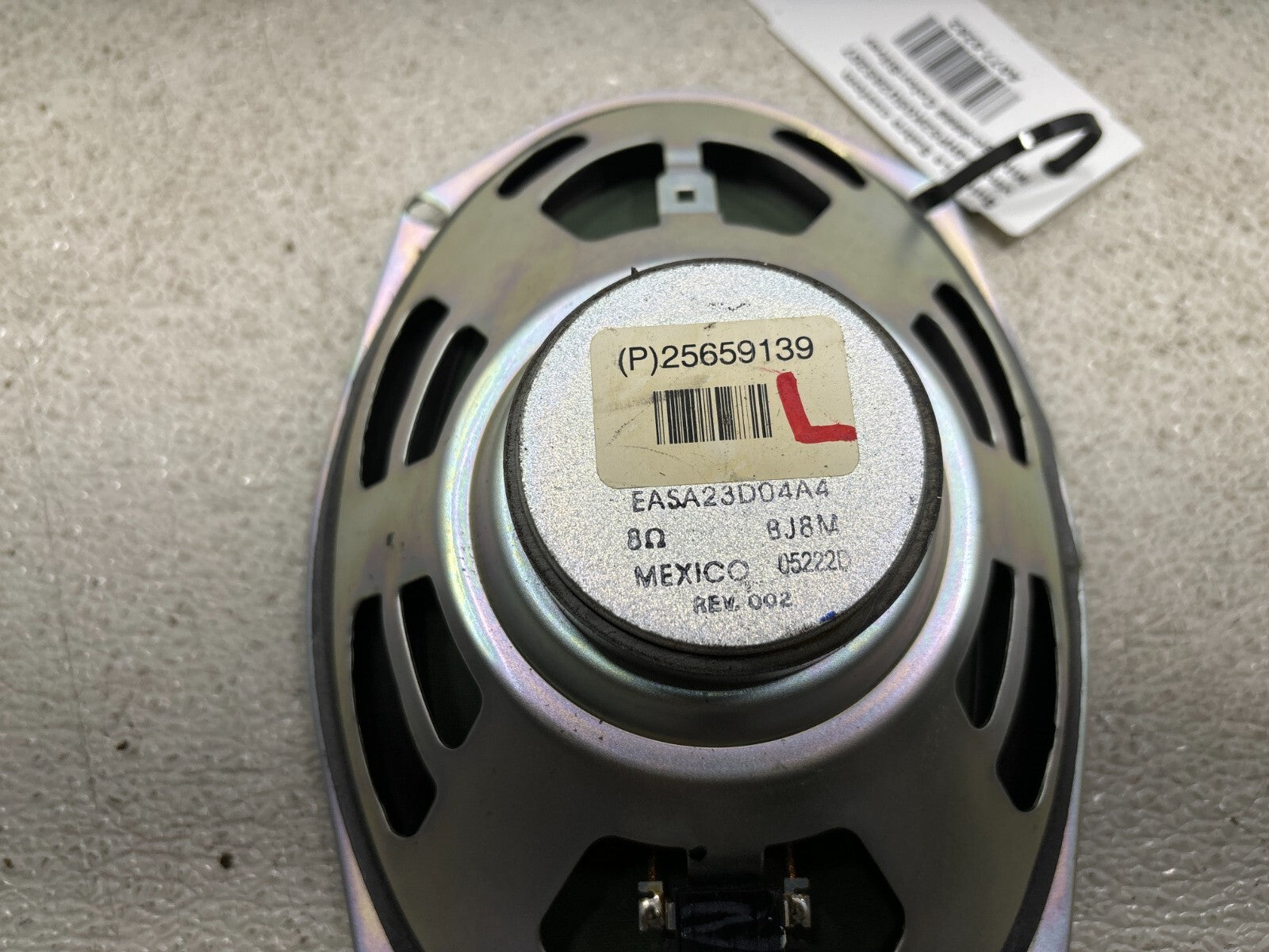 2000-2005 Buick Lesabre Rear Left Or Right Side Radio Audio Sound Speaker Oem