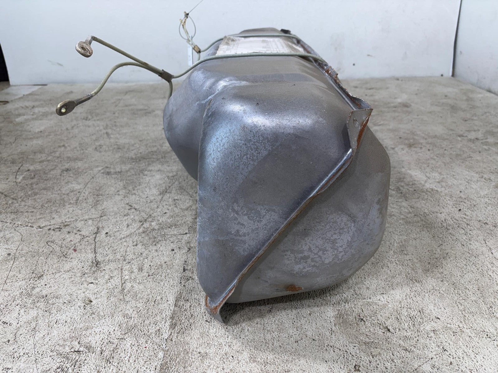 1984-1996 Chevrolet Corvette Fuel Tank Reservoir Oem