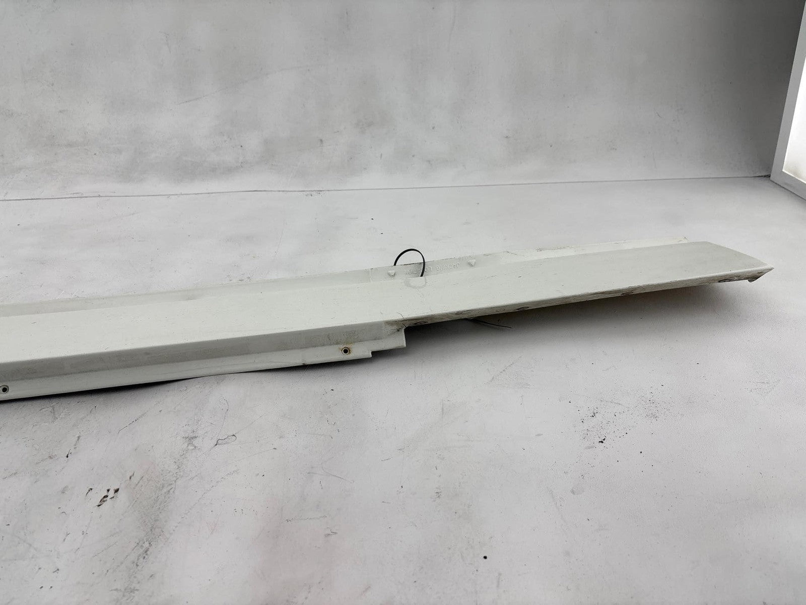 1984-1996 Chevrolet Corvette Left Rocker Panel Moulding Oem