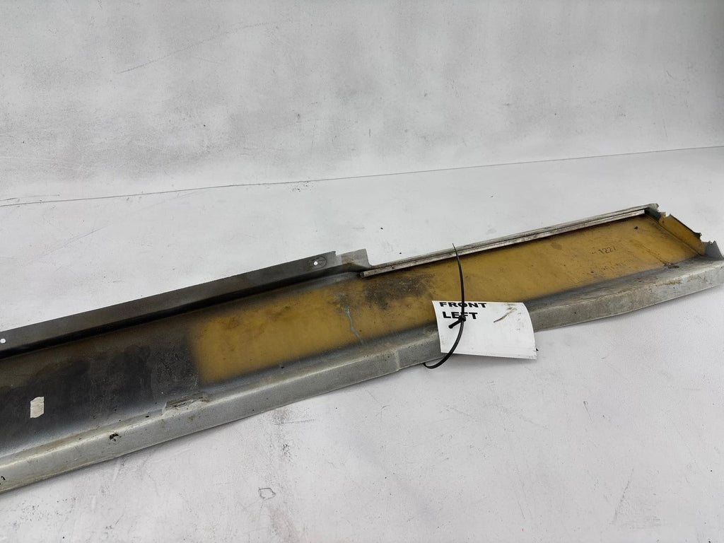 1984-1996 Chevrolet Corvette Left Rocker Panel Moulding Oem