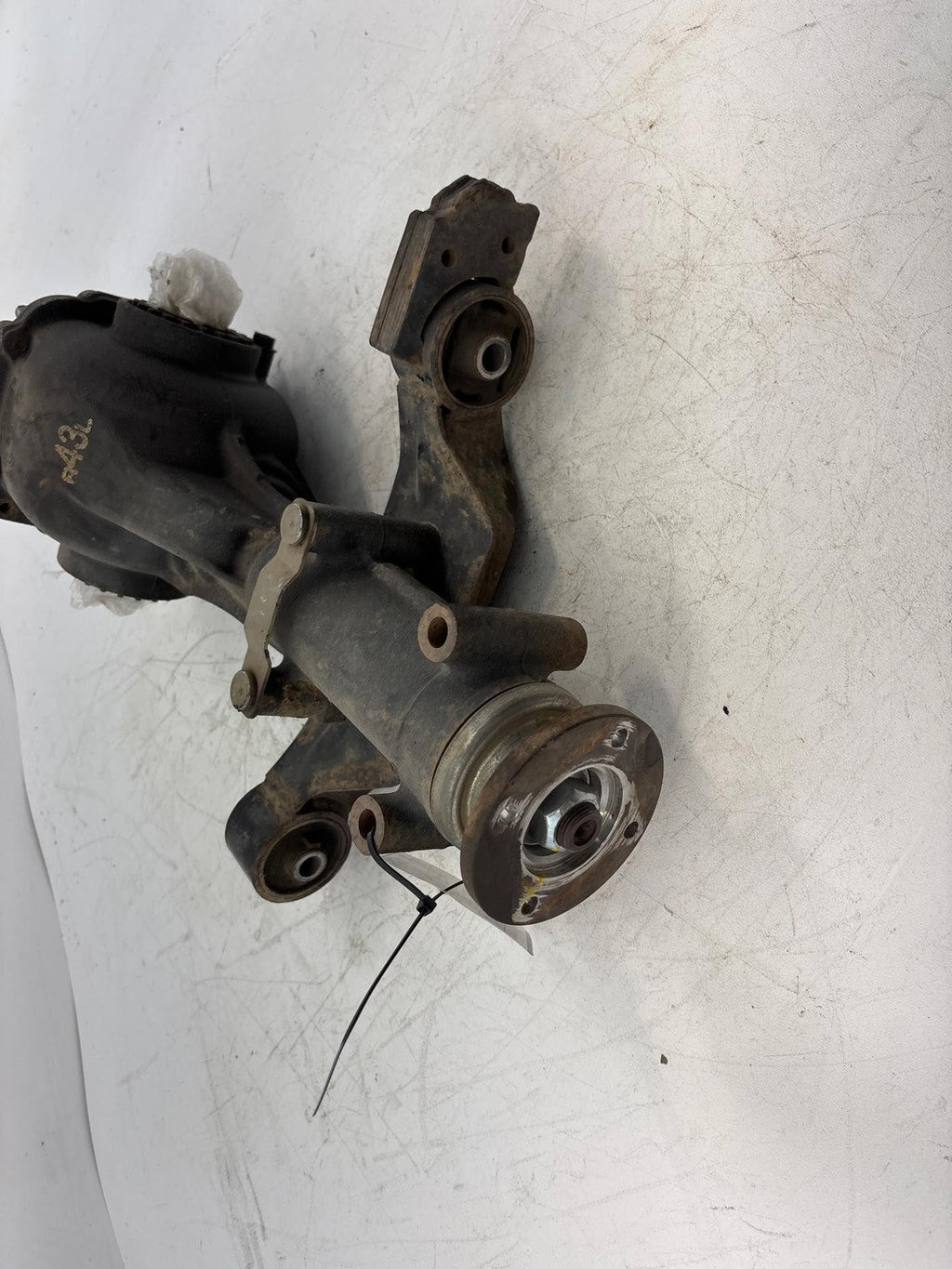 18-22 Subaru Legacy/ Outback Rear Differential 3.9 Ratio R43L Oem