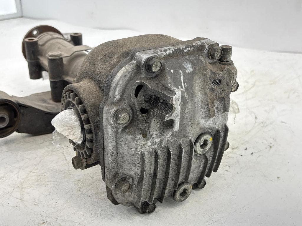 20-23 Subaru Impreza Rear Differential Carrier Assembly At Xd 3.70R Oem /Chipped
