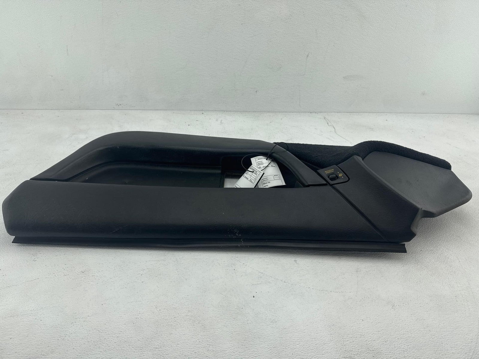 1990-1991 Chevrolet Corvette Front Right Door Panel Trim Cover Oem