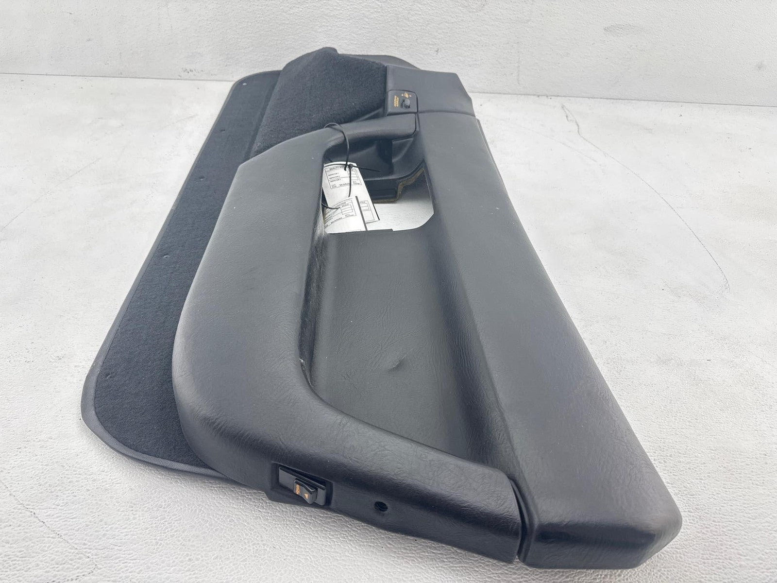 1990-1991 Chevrolet Corvette Front Right Door Panel Trim Cover Oem