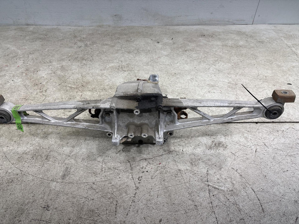 1984-1996 Chevrolet Corvette At Rear Differential Carrier Assembly Oem