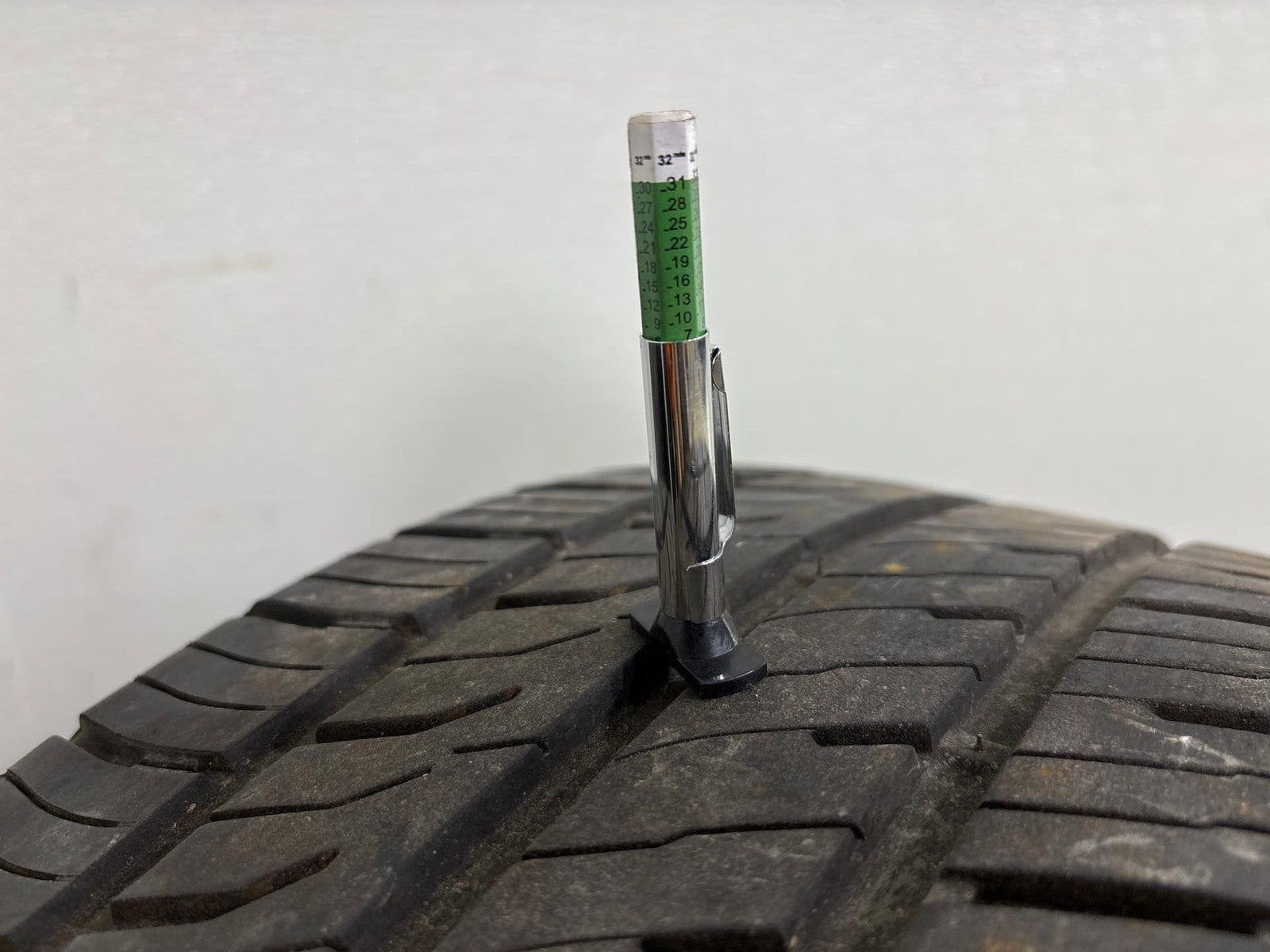 1991-1996 Chevrolet Corvette Wheel Rims & Tires Set Oem