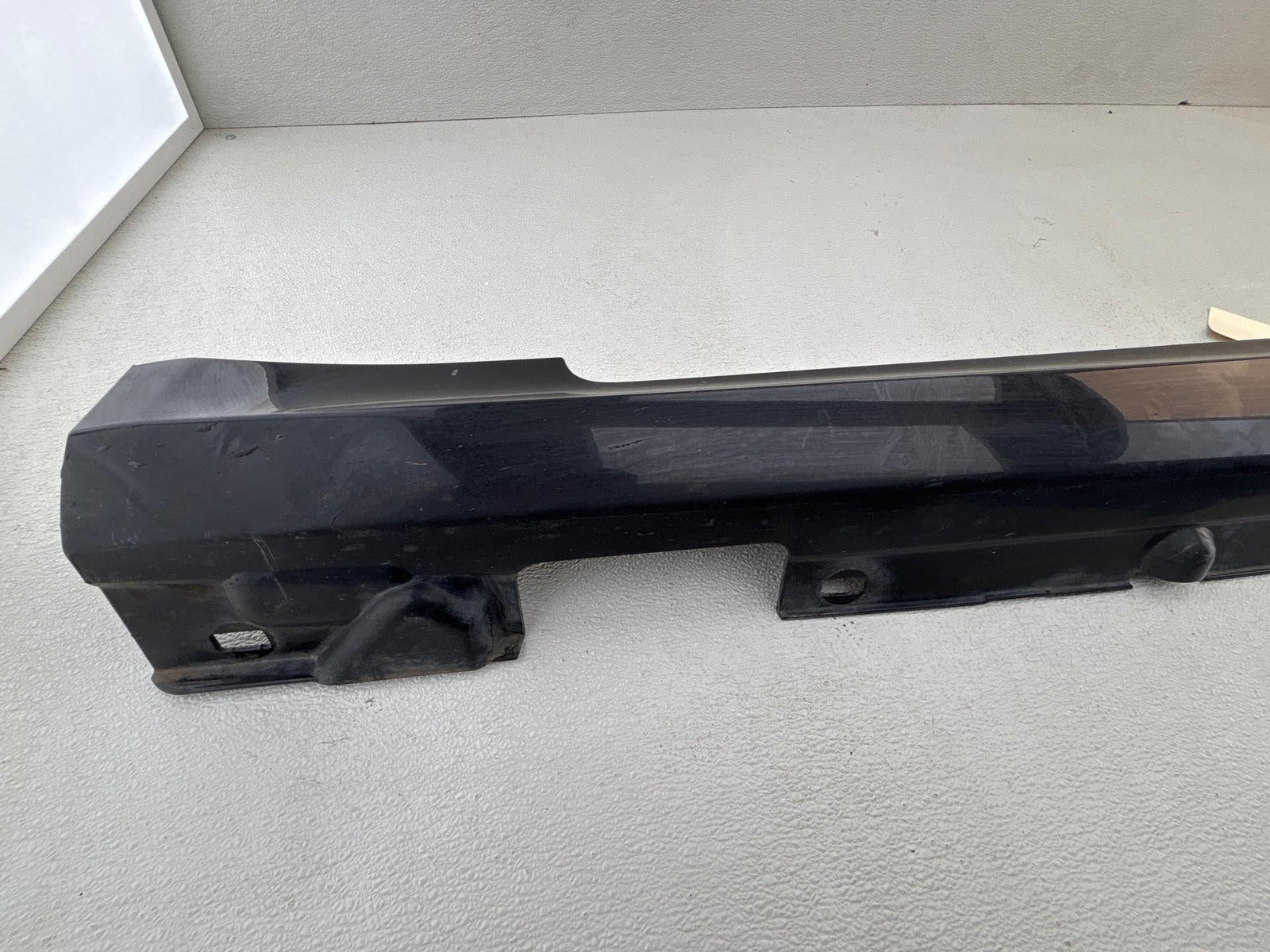 10-17 Mercedes E W212 Rocker Molding Cover Panel Left A2076901140