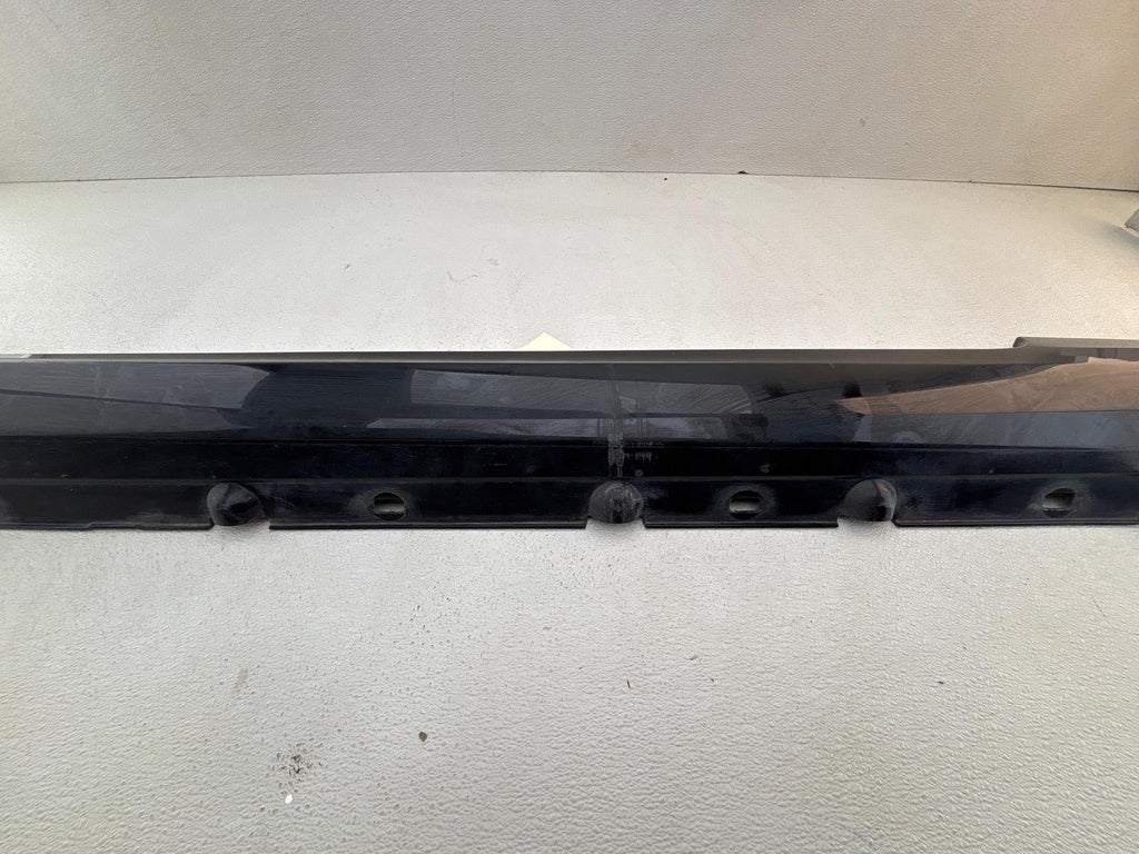 10-17 Mercedes E W212 Rocker Molding Cover Panel Left A2076901140