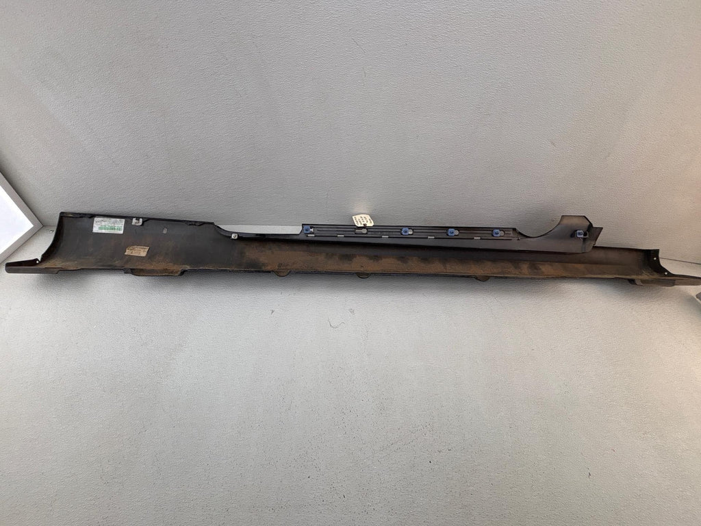 10-17 Mercedes E W212 Rocker Molding Cover Panel Left A2076901140