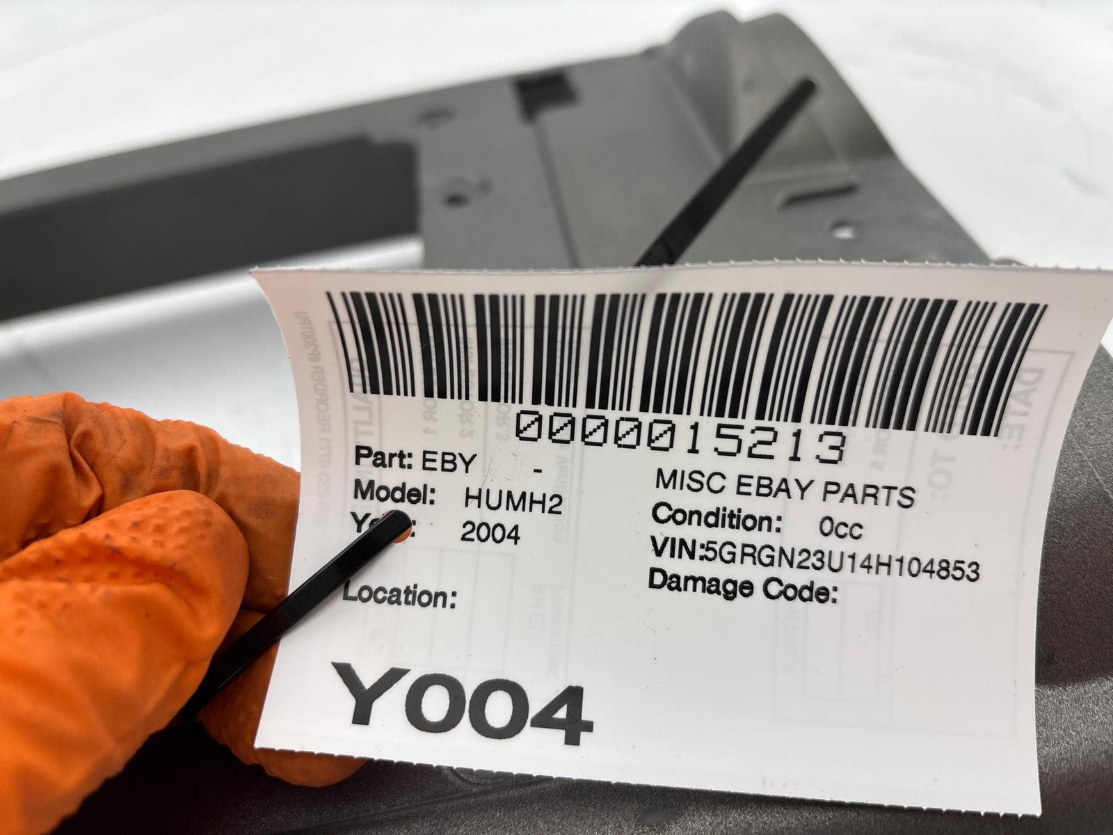 03-07 HUMMER H2 Center Console Top Panel Armrest Surround Trim Cover Oem