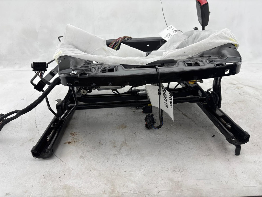 15-18 Audi Q3 Front Right Passenger Seat Lower Adjust Track Frame W/ Motor Oem