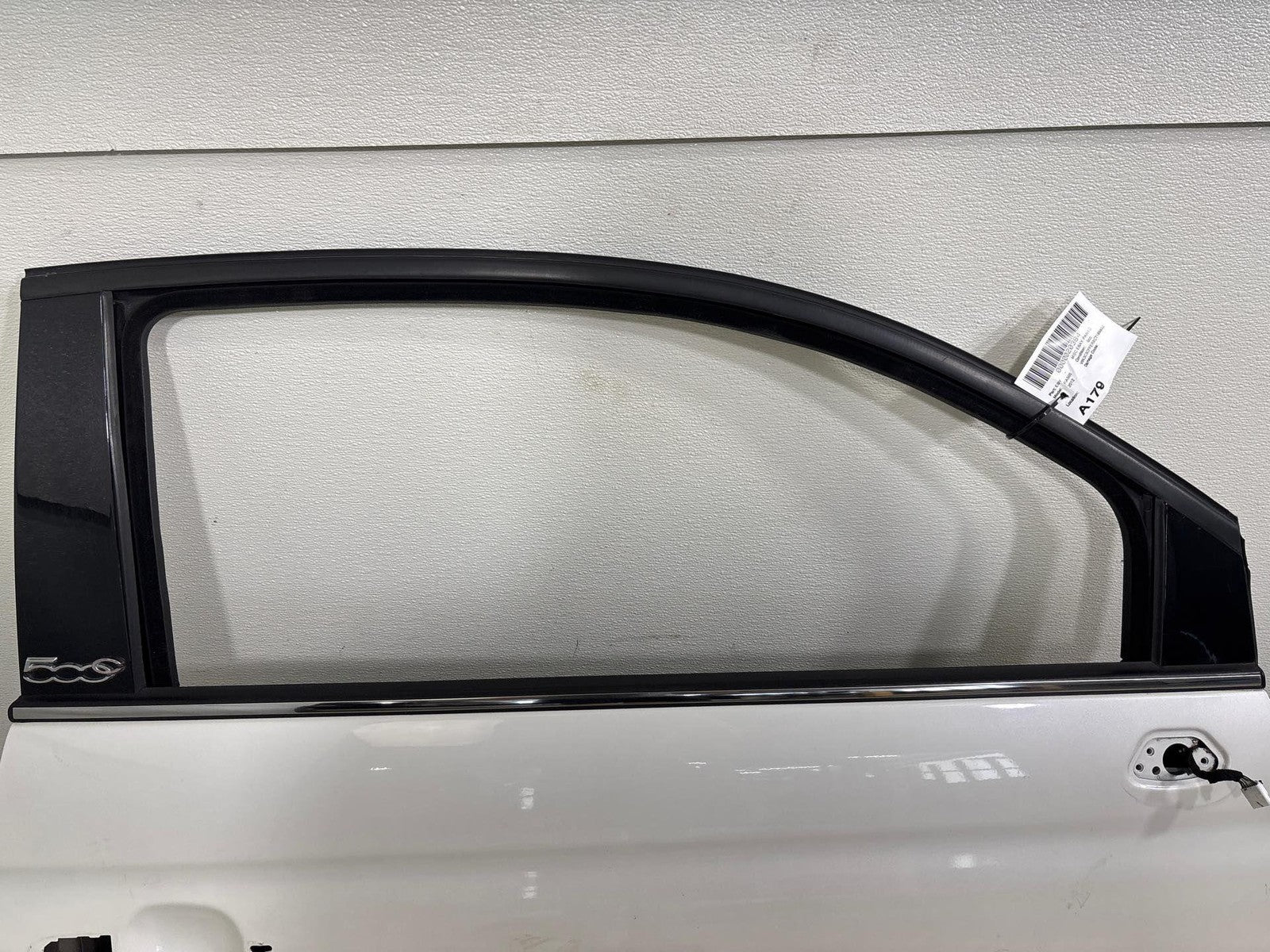 12-17 Fiat 500 Front Right Door Shell Panel Oem