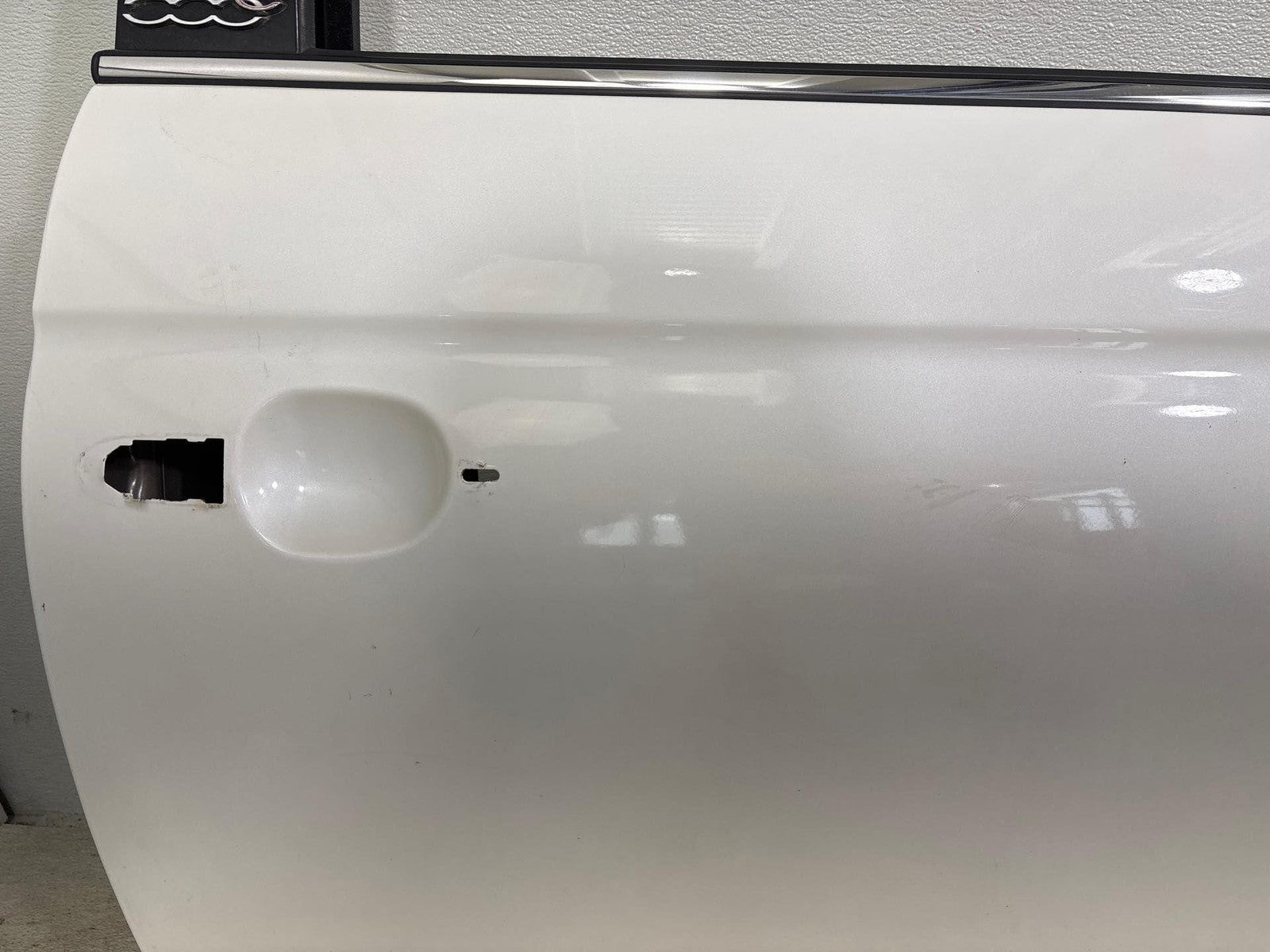 12-17 Fiat 500 Front Right Door Shell Panel Oem