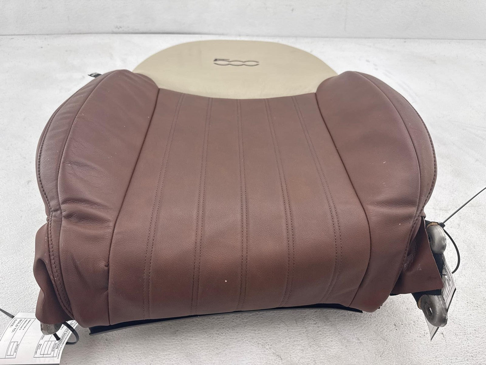 12-18 Fiat 500 Front Right Upper Seat Cushion Oem