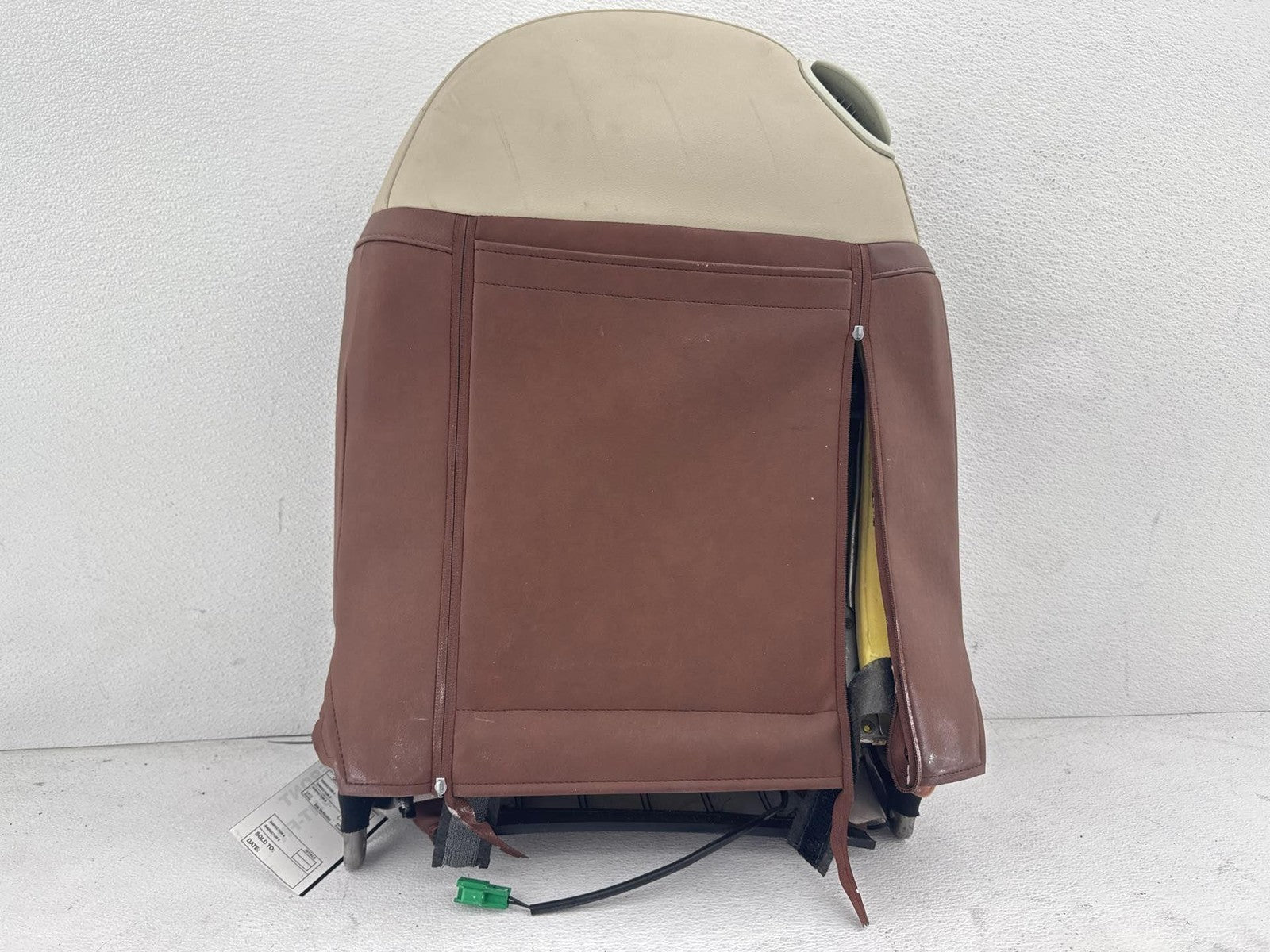 12-18 Fiat 500 Front Right Upper Seat Cushion Oem