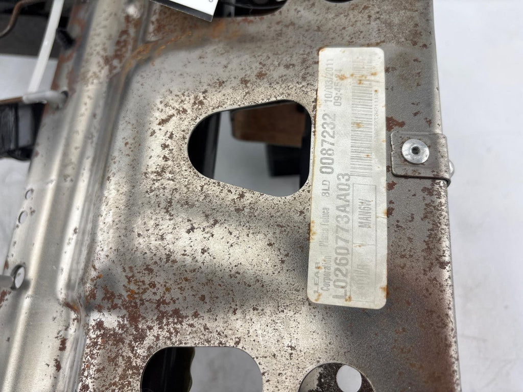 12-17 Fiat 500 Front Left Seat Track Frame Oem