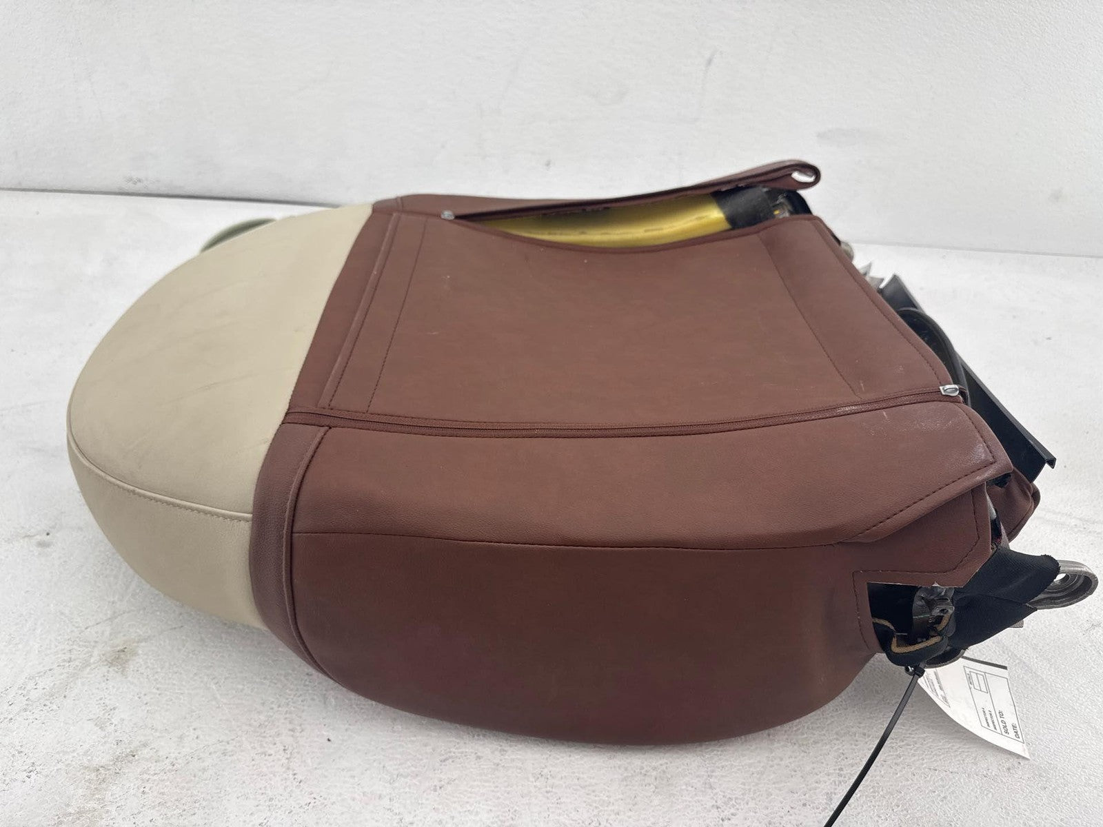 12-18 Fiat 500 Front Right Upper Seat Cushion Oem