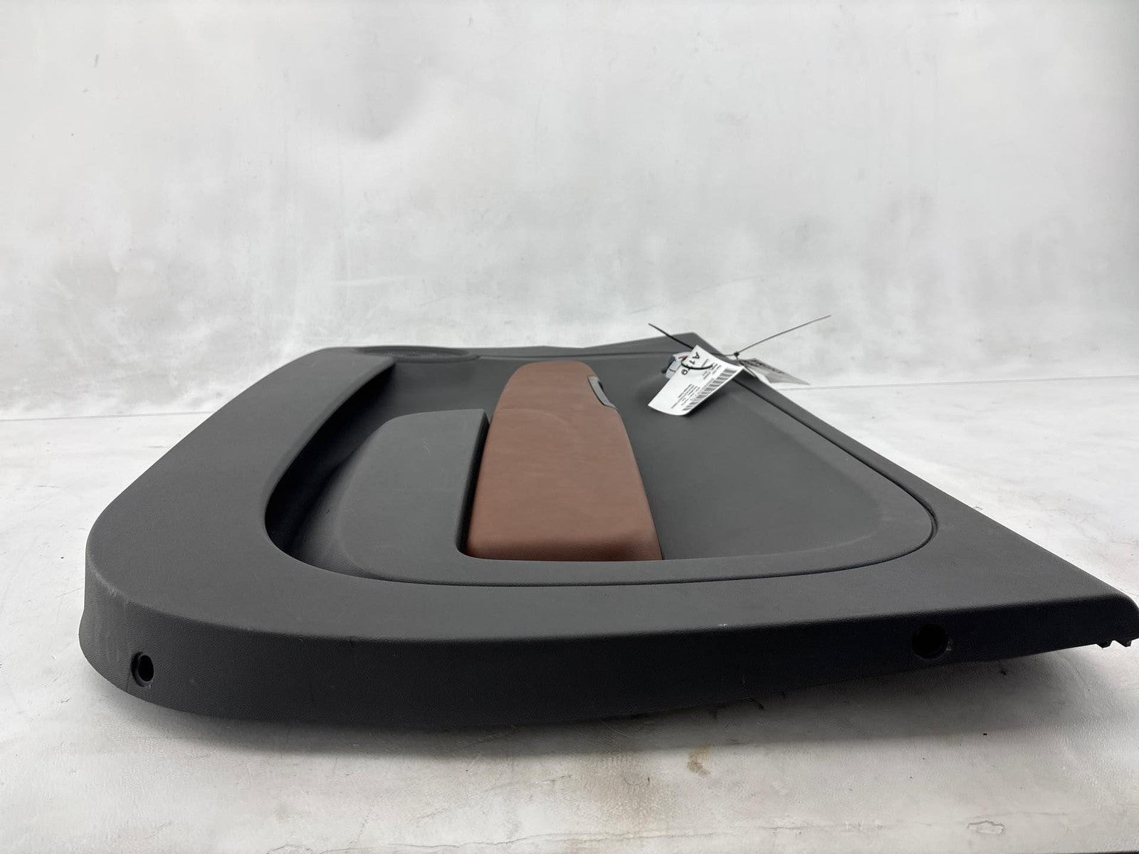 12-18 Fiat 500 Front Right Door Panel Trim Cover Oem