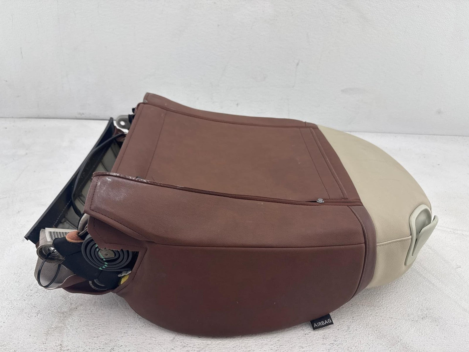 12-18 Fiat 500 Front Right Upper Seat Cushion Oem