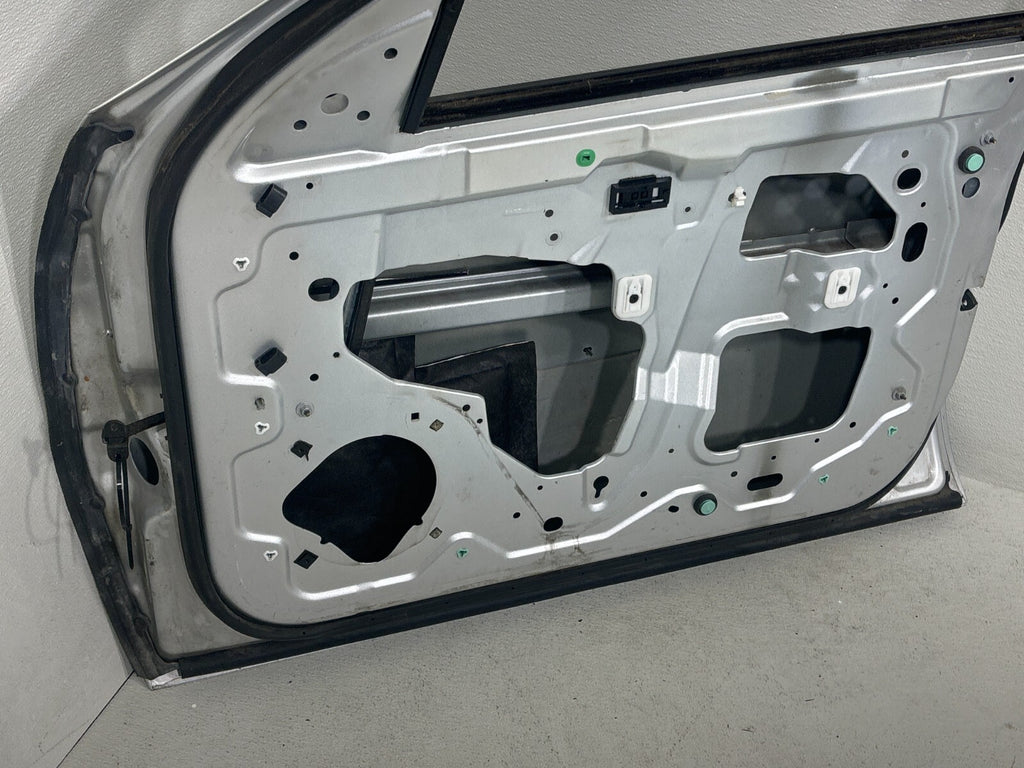 2000-2005 Cadillac Deville Front Right Passenger Side Door Shell Green Oem