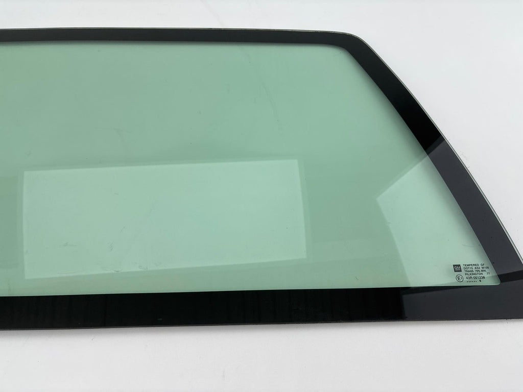 1999-2007 Chevrolet Silverado 1500 Rear Windshield Back Window Glass OEM