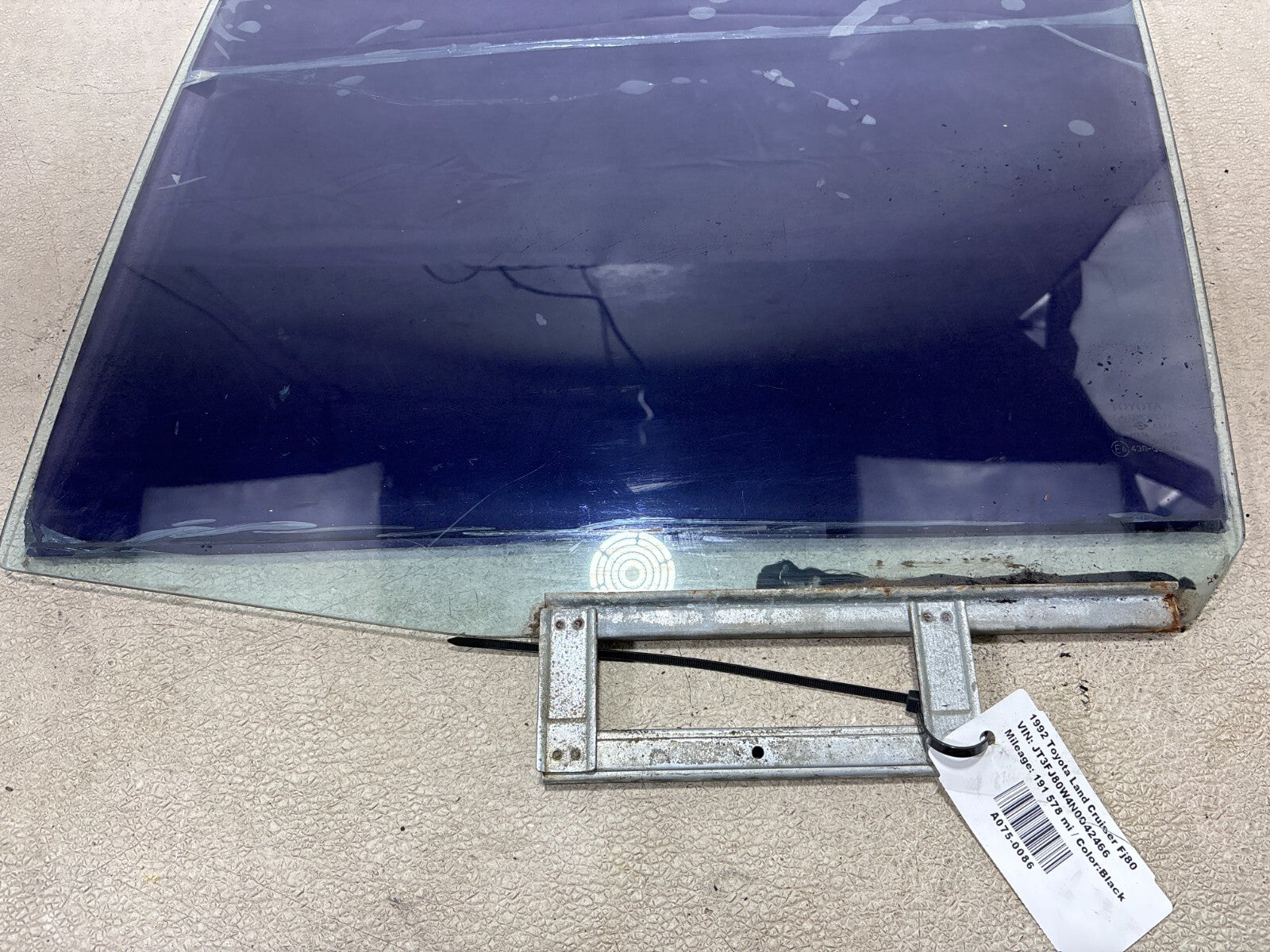 1991-1997 Toyota Land Cruiser Rear Left Door Glass Window Oem