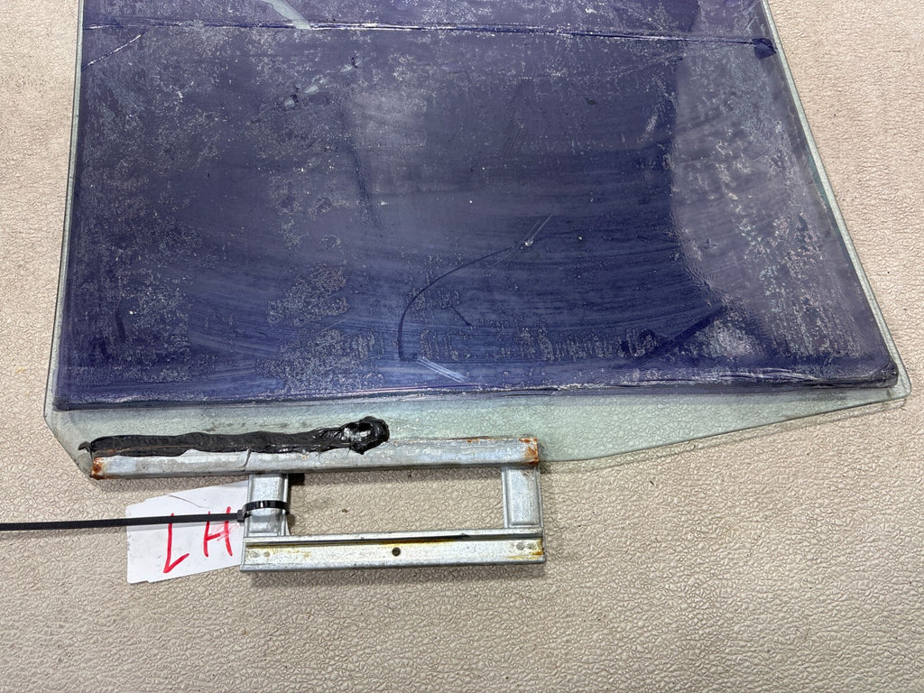 1991-1997 Toyota Land Cruiser Rear Left Door Glass Window Oem