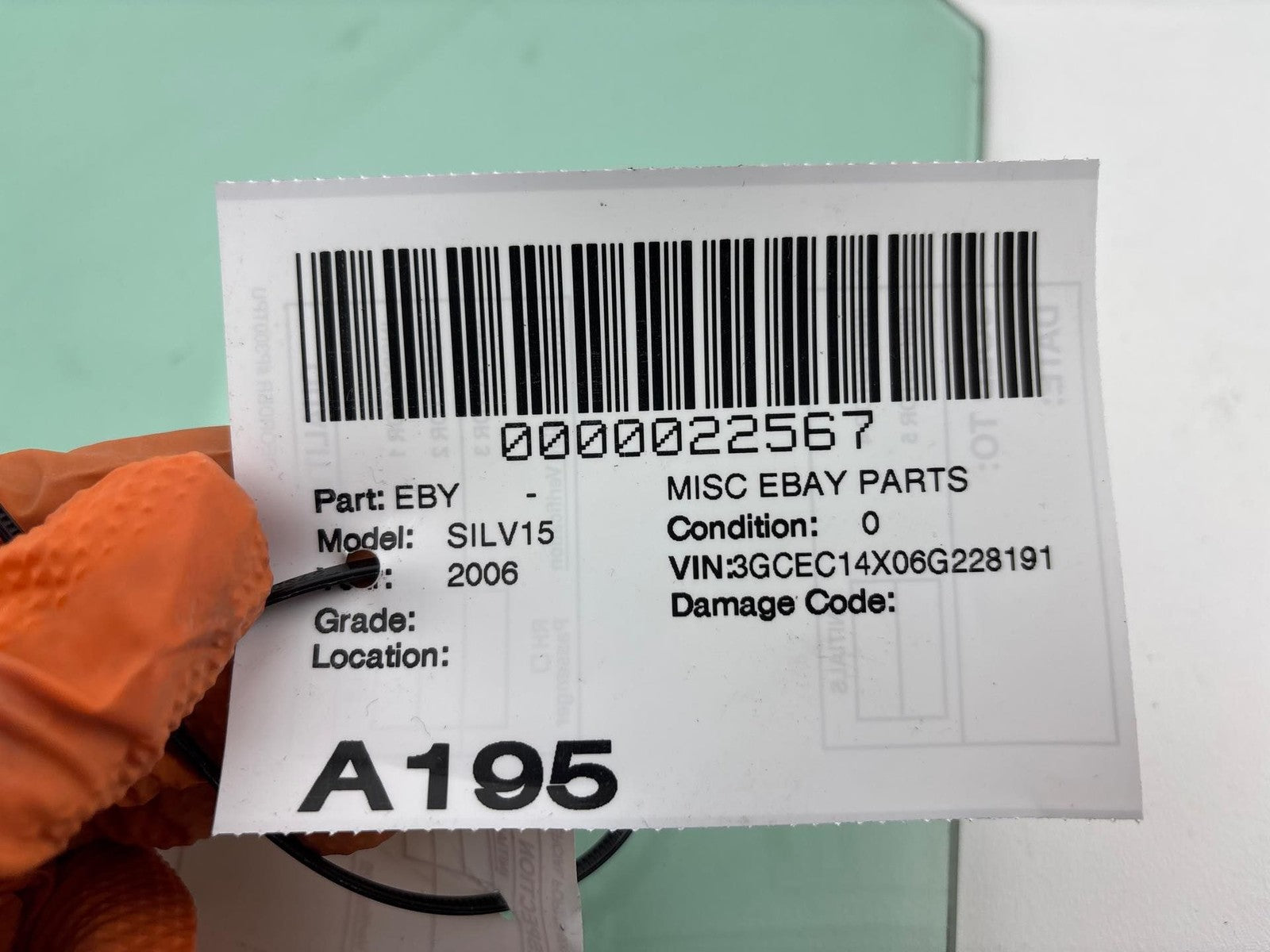 1999 - 2007 Chevrolet Silverado / Sierra 1500 Front Left Door Window Glass OEM